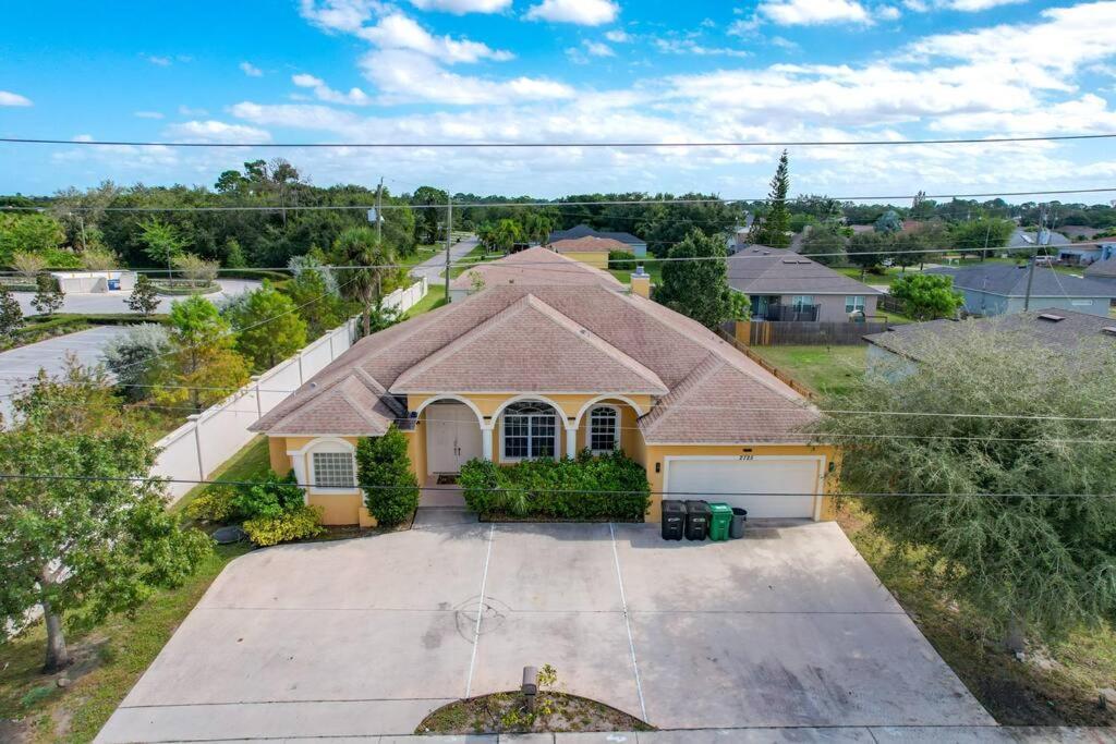 Discover Your Oasis: Tropical Haven In Central Psl Port St. Lucie Eksteriør billede